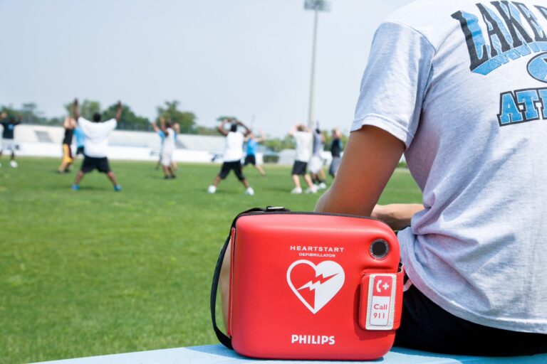 The Importance of AEDs in the Heat